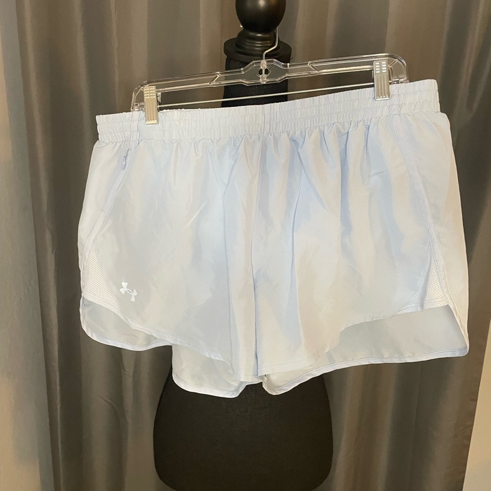 288. Under Armor Running Short, Size XL, EUC - Picture 2 of 5